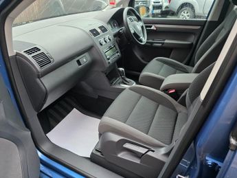 Volkswagen Touran SE TDI DSG