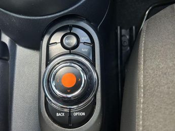 Mini Hatch 1.5 Cooper Sport Steptronic Euro 6 (s/s) 5dr