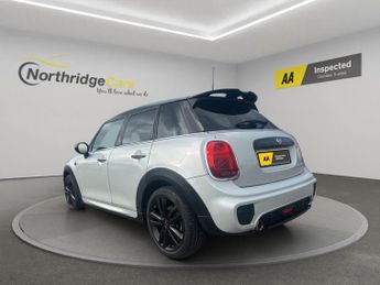 Mini Hatch 1.5 Cooper Sport Steptronic Euro 6 (s/s) 5dr