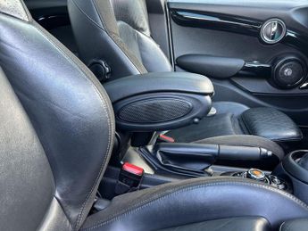 Mini Hatch 1.5 Cooper Sport Steptronic Euro 6 (s/s) 5dr