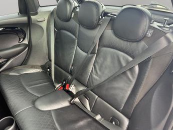 Mini Hatch 1.5 Cooper Sport Steptronic Euro 6 (s/s) 5dr