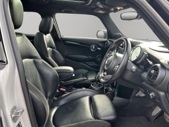 Mini Hatch 1.5 Cooper Sport Steptronic Euro 6 (s/s) 5dr