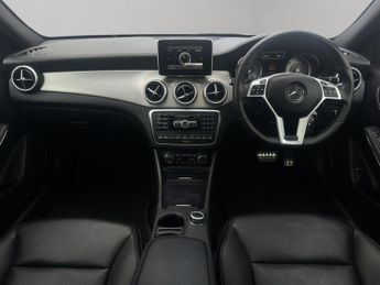 Mercedes-Benz GLA 2.1 GLA220d AMG Line (Premium Plus) 7G-DCT 4MATIC Euro 6 (s/s) 5