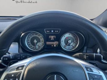 Mercedes-Benz GLA 2.1 GLA220d AMG Line (Premium Plus) 7G-DCT 4MATIC Euro 6 (s/s) 5