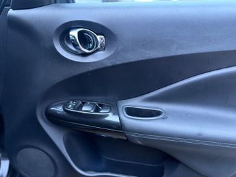 Nissan Juke 1.6 Bose Personal Edition SUV 5dr Petrol XTRON