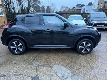Nissan Juke 1.6 Bose Personal Edition SUV 5dr Petrol XTRON