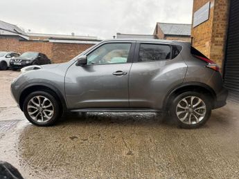 Nissan Juke 1.6 Tekna SUV 5dr Petrol XTRON