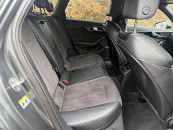 Audi A4 2.0 A4 Black Edition TFSI Semi-Auto 5dr