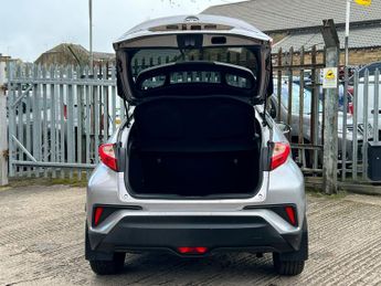Toyota C-HR EXCEL
