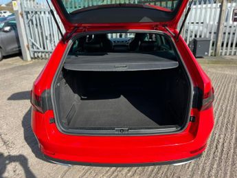 Skoda Superb SPORTLINE TDI DSG