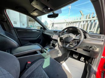Skoda Superb SPORTLINE TDI DSG