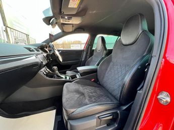 Skoda Superb SPORTLINE TDI DSG