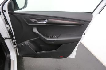 Skoda Karoq 1.5 TSI ACT SportLine DSG Euro 6 (s/s) 5dr