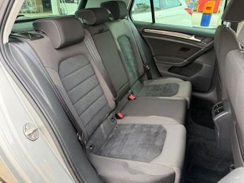 Volkswagen Golf GT TSI ACT BLUEMOTION TECHNOLOGY DSG