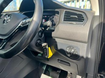Volkswagen Tiguan SEL TDI BLUEMOTION TECHNOLOGY DSG