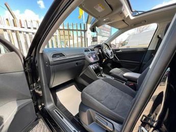 Volkswagen Tiguan SEL TDI BLUEMOTION TECHNOLOGY DSG