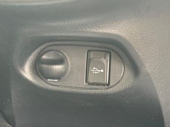 Toyota Yaris VVT-I ICON M-DRIVE S