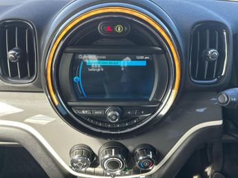 Mini Countryman 1.5 7.6kWh Cooper SE Auto ALL4 Euro 6 (s/s) 5dr