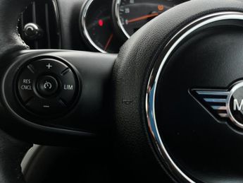 Mini Countryman 1.5 7.6kWh Cooper SE Auto ALL4 Euro 6 (s/s) 5dr