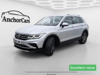 Volkswagen Tiguan Elegance SUV 5dr Petrol Plug-in Hybrid DSG Euro 6 (s/s) (245 ps)