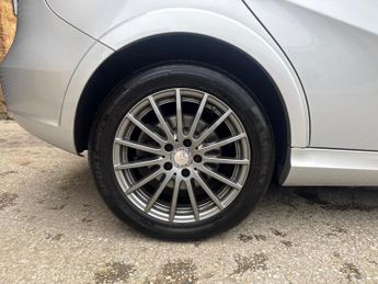 Mercedes-Benz B Class B250e Sport (Premium) MPV 5dr Electric Auto