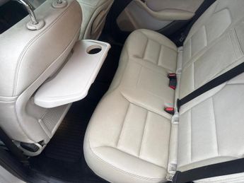 Mercedes-Benz B Class B250e Sport (Premium) MPV 5dr Electric Auto