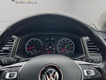 Volkswagen T-Roc 1.5 TSI EVO SE DSG Euro 6 (s/s) 5dr