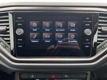 Volkswagen T-Roc 1.5 TSI EVO SE DSG Euro 6 (s/s) 5dr