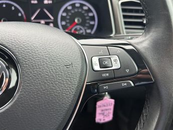 Volkswagen T-Roc 1.5 TSI EVO SE DSG Euro 6 (s/s) 5dr