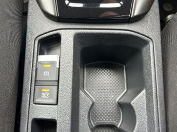 Volkswagen T-Roc 1.5 TSI EVO SE DSG Euro 6 (s/s) 5dr