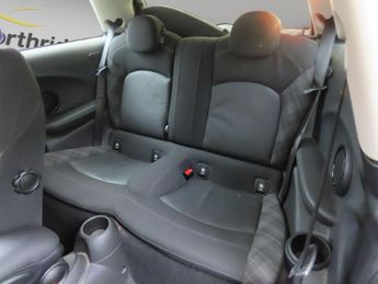 Mini Hatch 1.5 Cooper Euro 6 (s/s) 3dr