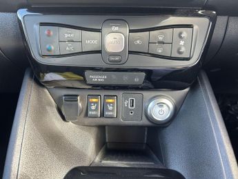 Nissan LEAF 62kWh e+ Tekna Auto 5dr