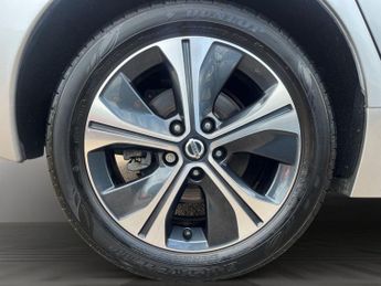 Nissan LEAF 62kWh e+ Tekna Auto 5dr