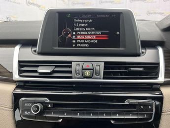 BMW 2 Series 2.0 220d Luxury Auto Euro 6 (s/s) 5dr