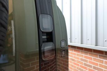 Land Rover Defender 110 BRAND NEW HARD TOP X-DYNAMIC HSE 350 WITH A GENUINE REAR SEAT CO