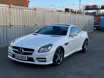 Mercedes SLK SLK200 BLUEEFFICIENCY AMG SPORT FULL LEATHER FRONT AND REAR PARK
