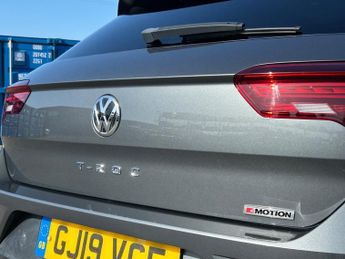 Volkswagen T-Roc R-LINE TSI 4MOTION DSG PANORAMIC ROOF 1 OWNER FULL VW HISTORY