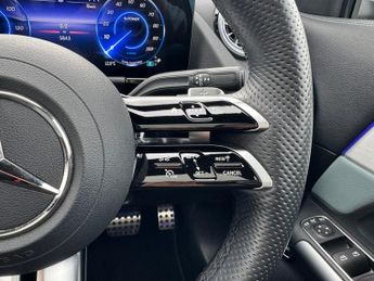 Mercedes-Benz EQA EQA 350 4Matic AMG Line Premium Plus Auto Electric 66 KWH PAN RO