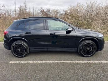 Mercedes-Benz EQA EQA 350 4Matic AMG Line Premium Plus Auto Electric 66 KWH PAN RO