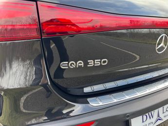 Mercedes-Benz EQA EQA 350 4Matic AMG Line Premium Plus Auto Electric 66 KWH PAN RO