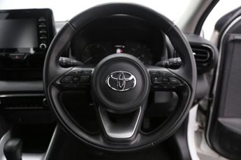 Toyota Yaris 1.5 VVT-h Icon E-CVT Euro 6 (s/s) 5dr