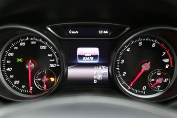 Mercedes-Benz GLA 1.6 GLA180 Urban Edition 7G-DCT Euro 6 (s/s) 5dr