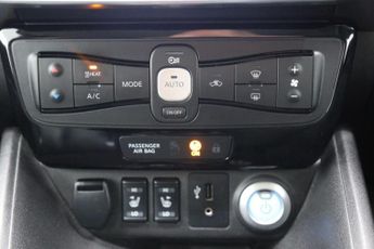 Nissan LEAF 40kWh Tekna Auto 5dr