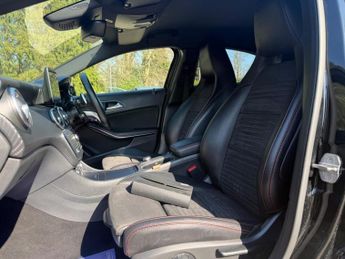 Mercedes-Benz A Class 2.1 A200d AMG Line (Premium) 7G-DCT Euro 6 (s/s) 5dr