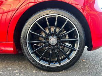 Mercedes-Benz A Class A 200 D AMG LINE PREMIUM PLUS £20 ROAD TAX REAR CAMERA SAT NAV