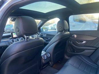 Mercedes-Benz C Class 2.1 C220d AMG Line (Premium Plus) Estate 5dr Diesel 7G-Tronic+ E