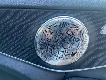 Mercedes-Benz C Class 2.1 C220d AMG Line (Premium Plus) Estate 5dr Diesel 7G-Tronic+ E