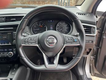 Nissan Qashqai 1.3 DIG-T TEKNA DCT AUTOMATIC