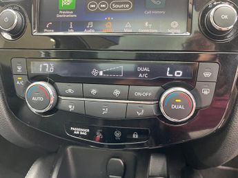 Nissan Qashqai 1.3 DIG-T TEKNA DCT AUTOMATIC