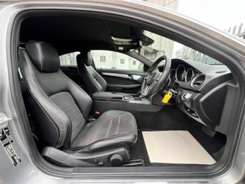 Mercedes-Benz C Class C220 CDI AMG SPORT EDITION